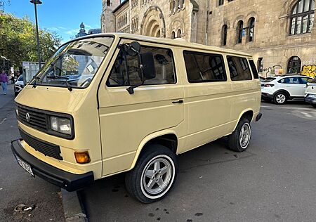 VW T3 Multivan Volkswagen Syncro with ac