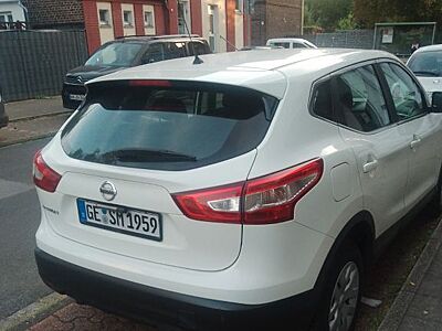 Nissan Qashqai 1.2 DIG-T Visia Visia