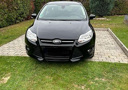 Ford Focus 1,6 Ti-VCT 77kW Ambiente Ambiente