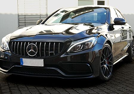 Mercedes-Benz C 63 AMG Mercedes-AMG C 63 S Mercedes-AMG S