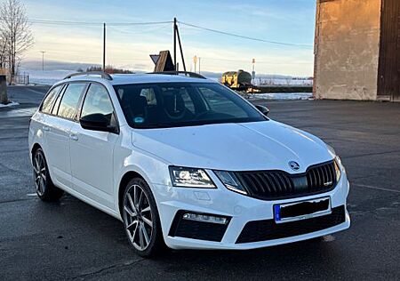 Skoda Octavia 2.0 TDI SCR DSG 4x4 RS Combi RS