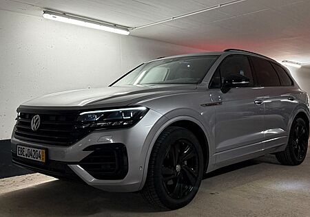 VW Touareg Volkswagen R-LINE LUFT BLACK STYLE MATRIX IQ-LIGHT