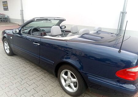 Mercedes-Benz CLK 200 Cabrio ELEGANCE 1 Hand Top !