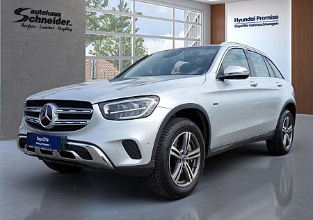 Mercedes-Benz GLC 300 e 9G-Tronic 4Matic PHEV PANO/LED/SHZ/KAM