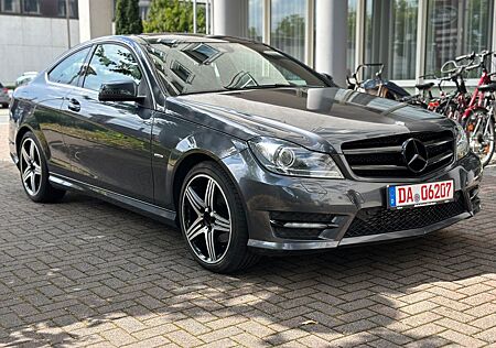 Mercedes-Benz C 220 C -Klasse Coupe CDI Edition C