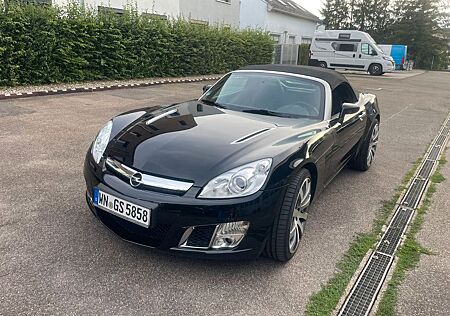 Opel GT ORIGINALZUST., 8 FACH BEREIFT, SITZE SCHWARZ