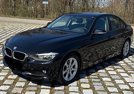BMW 330d xDrive Automatik,1.Hand,TopZustand,Tüv/Kd,