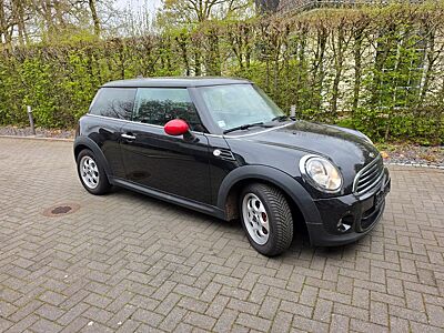 MINI One D Facelift | BMW-Scheckheft | Teilleder