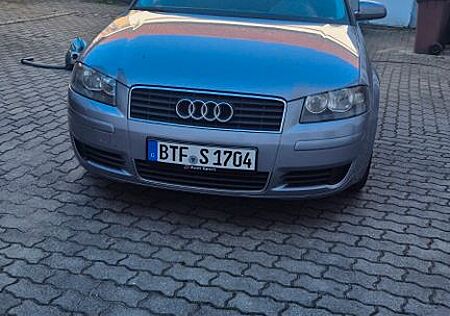 Audi A3 1.6 Benzin Tüv 01/27