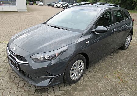 Kia Cee'd Ceed Vision 1.5 T-GDI Automatik Navi