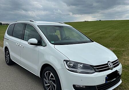 VW Sharan Volkswagen 2.0 TDI SCR DSG BMT SOUND SOUND