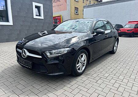 Mercedes-Benz A 200 A -Klasse A 200D AUTOMATIK-NAVI-KAMERA-PDC