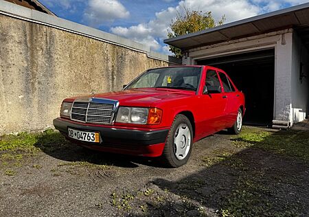 Mercedes-Benz 190