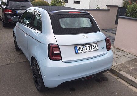 Fiat 500E "la Prima" Cabrio 42 kWh La Prima