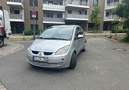 Mitsubishi Colt 1.3 Young Edition Young Edition