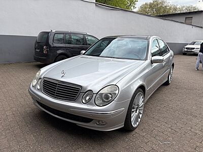 Mercedes-Benz E 240 Classic