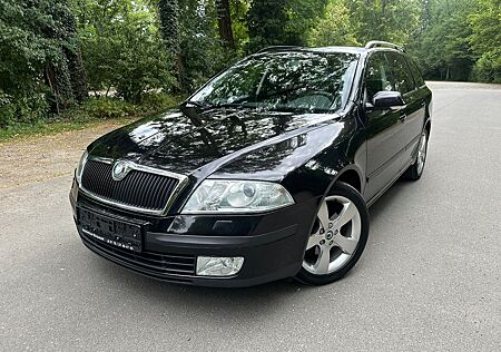 Skoda Octavia Combi Elegance Langstreckenfahrzeug TÜV