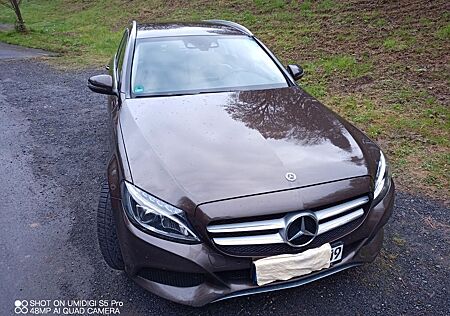 Mercedes-Benz C 250 d T Autom. -