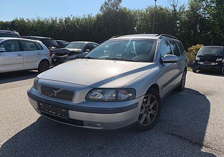 Volvo V70 Kombi 2.4