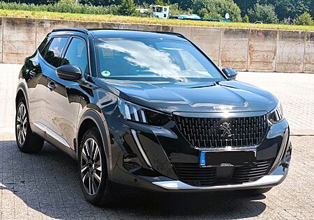 Peugeot 2008 PureTech 155 EAT8 GT GT