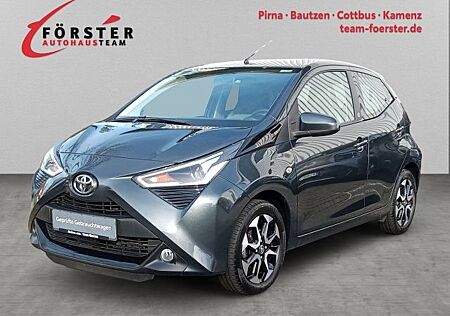 Toyota Aygo (X) -play Team D *KAMERA*BLUETOOTH*