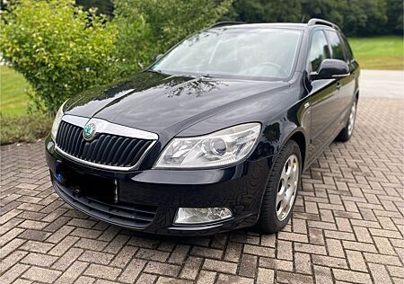 Skoda Octavia 1.6 TDI Family Combi Family