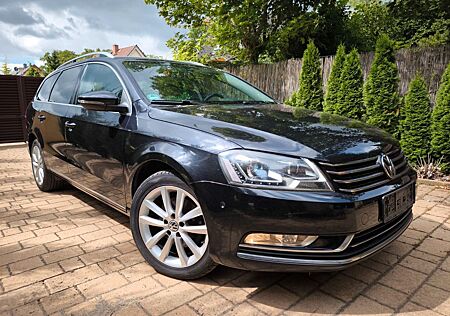 VW Passat Variant Volkswagen 2.0 TDI DPF 125kW Highline Va...