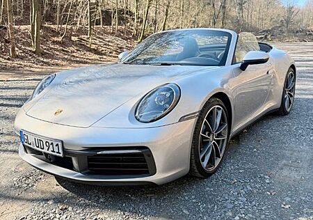 Porsche 992 Carrera Cabriolet Carrera APPROVED bis 02/20
