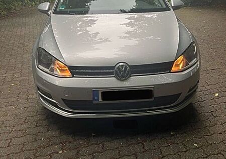 VW Golf Volkswagen 1.6 TDI DSG BMT LOUNGE 1.Hand Scheckheft