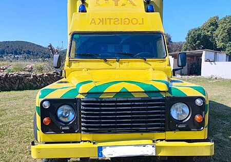 Land Rover Defender 90 Td4 Station Wagon S S