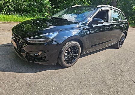 Hyundai i30 1.0 T-GDI Advantage DCT Advantage