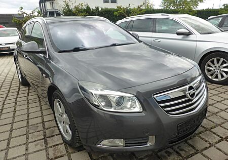 Opel Insignia A Sports Tourer Innovation LEDER