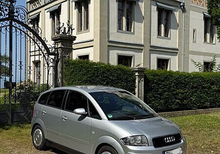 Audi A2 1.2TDI - 3l gepflegt Top Ausstattung