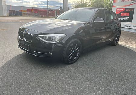 BMW 114 i Sport Line 1. Hand Xenon Tüv/AU Neu