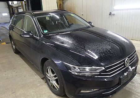 VW Passat Variant Volkswagen Passat Business2.0 TDI DSG 4Motion/190PS/11500n