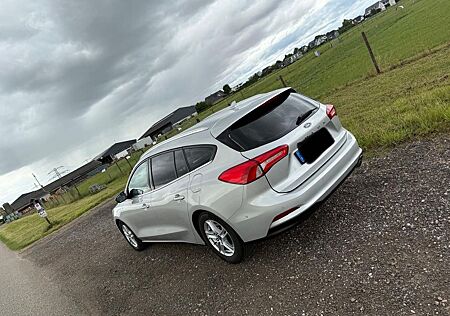 Ford Focus 1,5 EcoBlue 88kW Cool & Connect Tur. A...