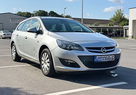 Opel Astra J Sports Tourer Selection 1-Hand
