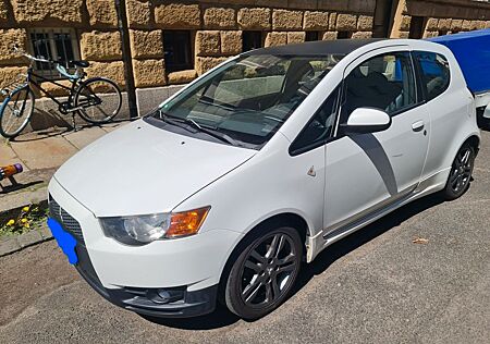 Mitsubishi Colt 1.1 Polar Polar