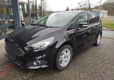 Ford S-Max Titanium Automatik 7 SITZER