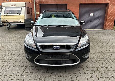 Ford Focus Turnier Titanium