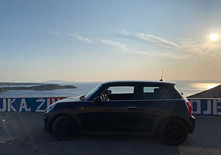 Mini Cooper D 3-Türer Erste Hand