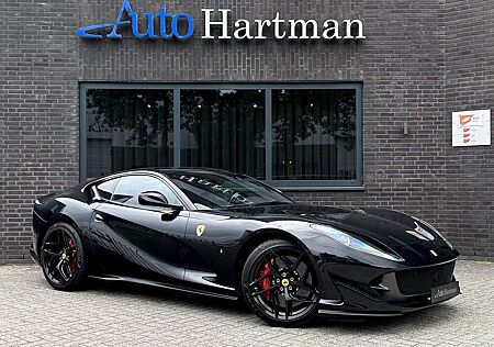 Ferrari 812 6.5 V12 Superfast HELE Carbon | Elec. Seats