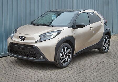 Toyota Aygo (X) Aygo 1.0 Teamplayer ACC+SHZ+Fernlichtass.