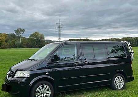 VW T5 Multivan Volkswagen Highline