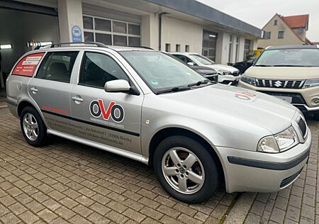 Skoda Octavia Combi Tour