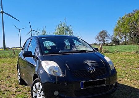 Toyota Yaris 1,0