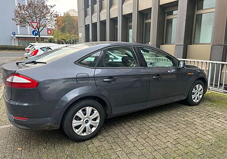 Ford Mondeo 1,8TDCi ECOnetic - KLIMAAUT - PDC -TÜV