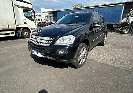 Mercedes-Benz ML 320 CDI 4-MATIC Klima Schiebedach Navi