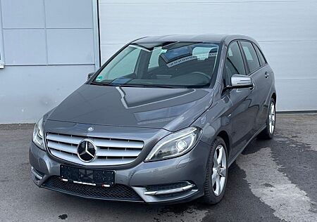 Mercedes-Benz B 180 *GARANTIE*BI-XENON*PDC*SITZHEIZUNG