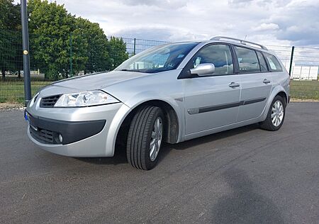 Renault Megane Grandtour Emotion 1.6 16V Emotion